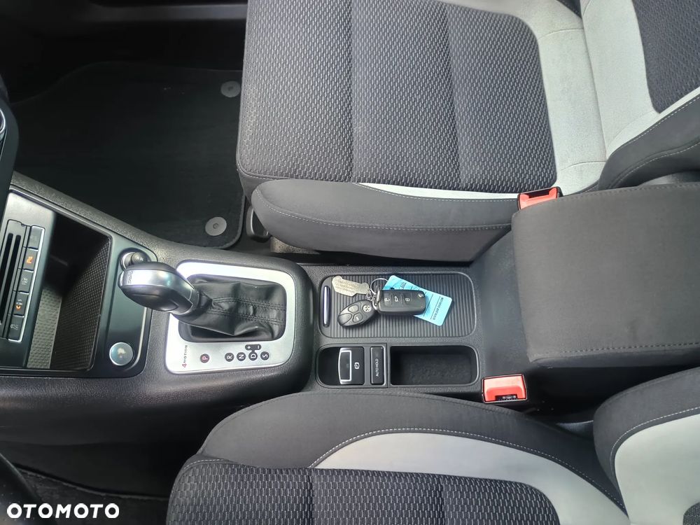 Volkswagen Tiguan 2.0 TDI 4Mot Perfectline R-Style DSG - 22