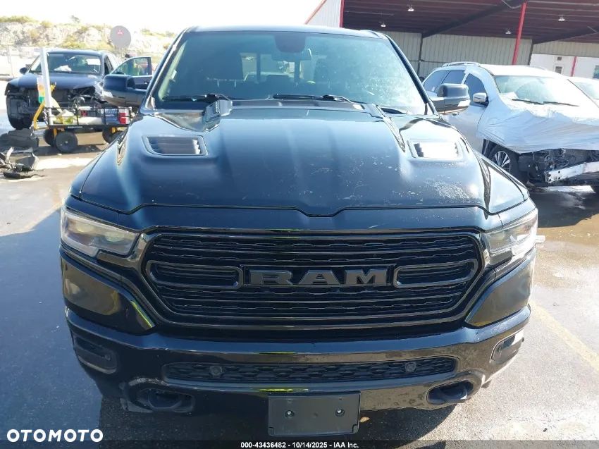 RAM 1500 Crew Cab Limited - 2