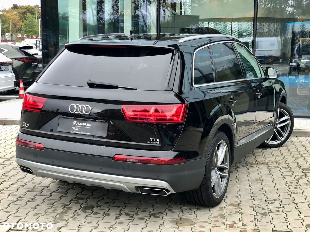 Audi Q7 - 12