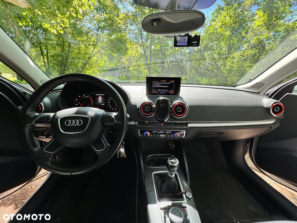 Audi A3 3-drzwiowe 1.2 TFSI Attraction - 13