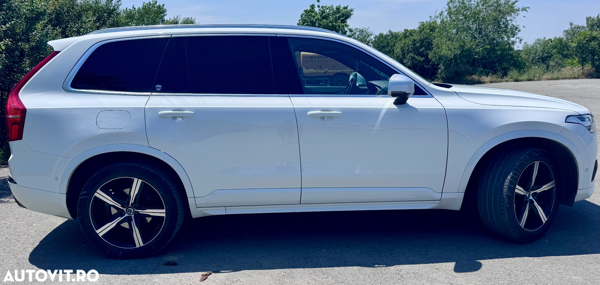 Volvo XC 90 D5 AWD R-Design - 6