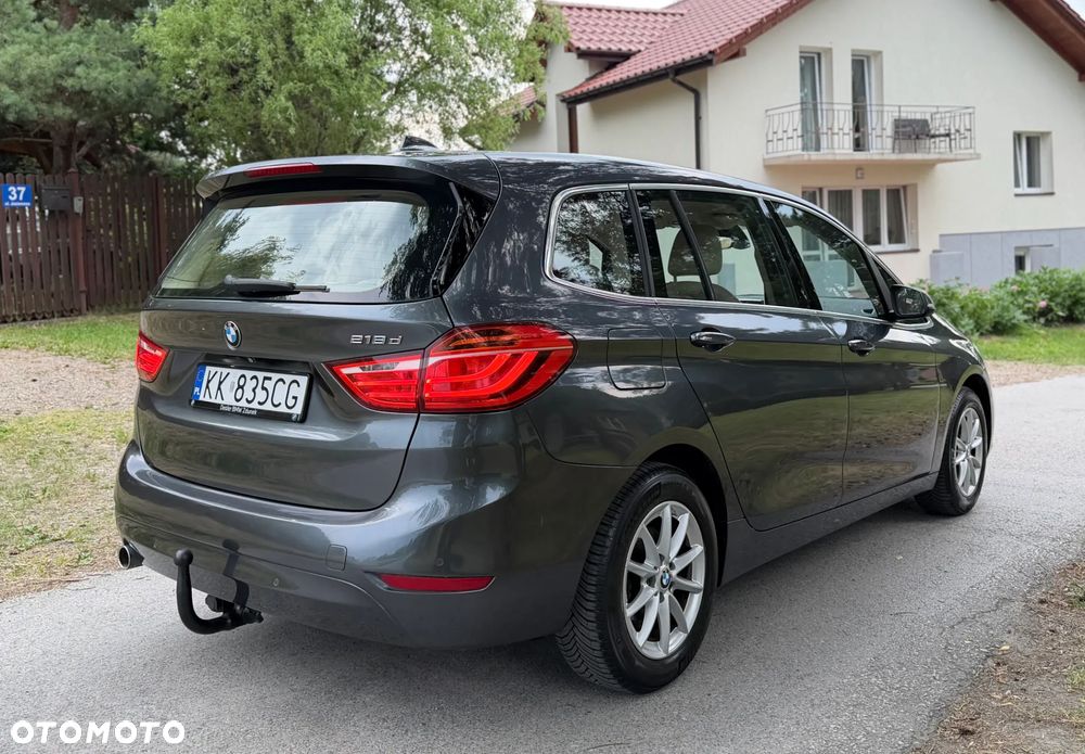 BMW Seria 2 218d Sport-Aut Luxury Line - 8