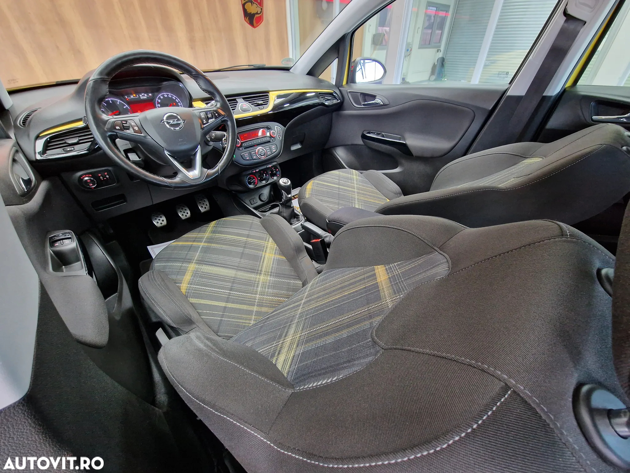 Opel Corsa 1.4 Color Edition - 14
