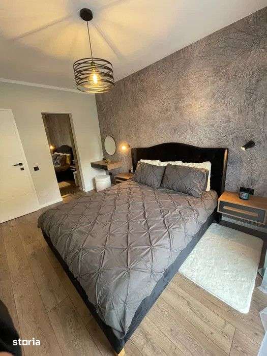 Apartament cu 2 camere, 53 mp, balcon, zona Teilor — fotografia 3