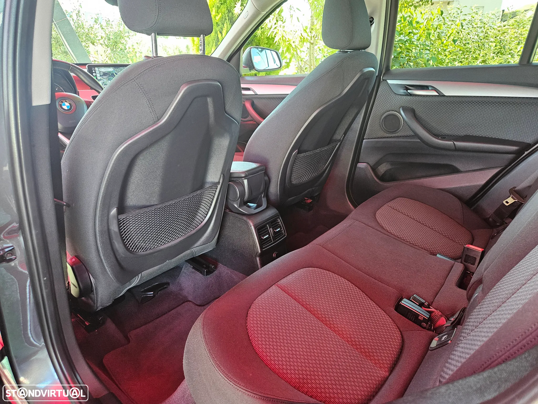 BMW X1 18 d sDrive Advantage - 19