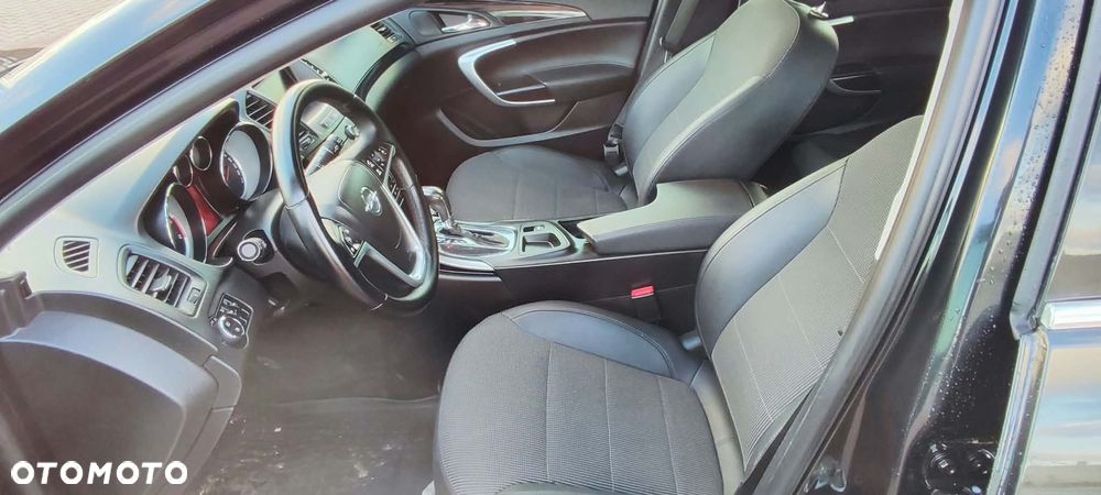 Opel Insignia 2.0 CDTI - 11