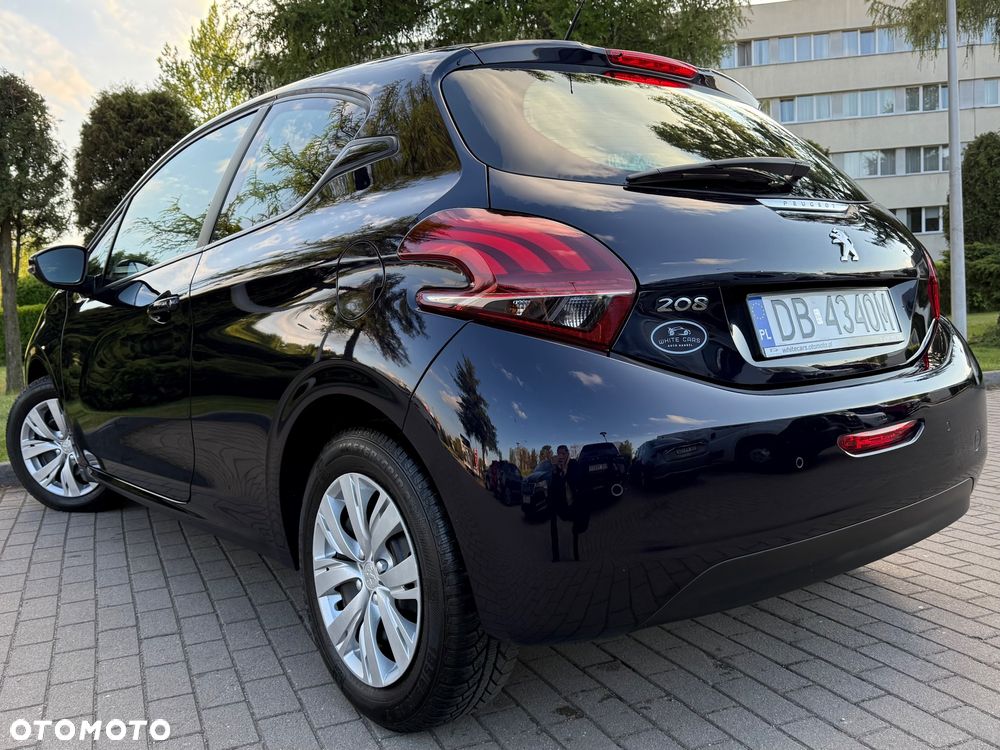 Peugeot 208 PureTech 82 Urban Move - 27