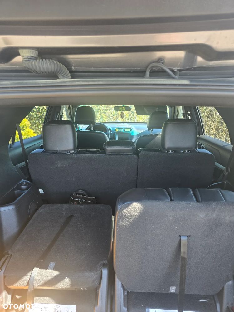 Ford Explorer - 5