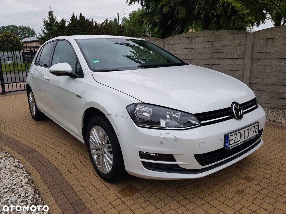 Volkswagen Golf - 2