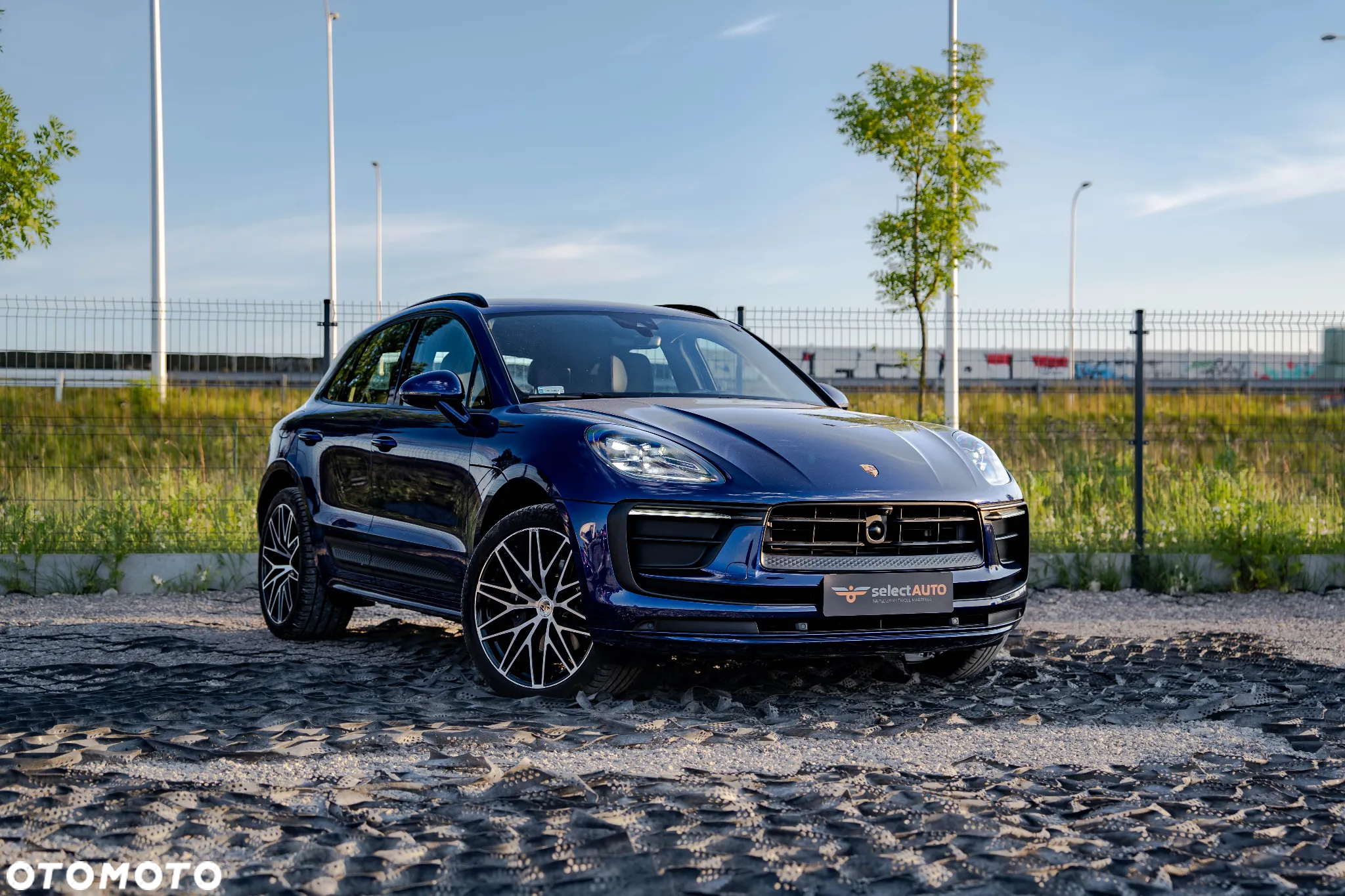 Porsche Macan Standard - 3
