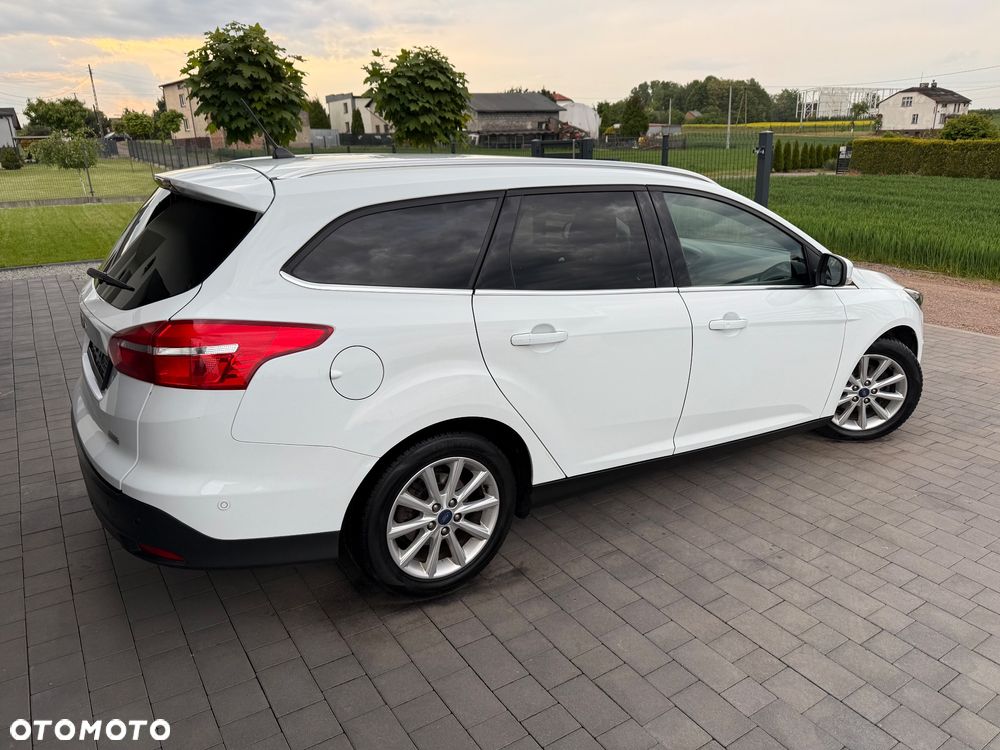 Ford Focus - 5