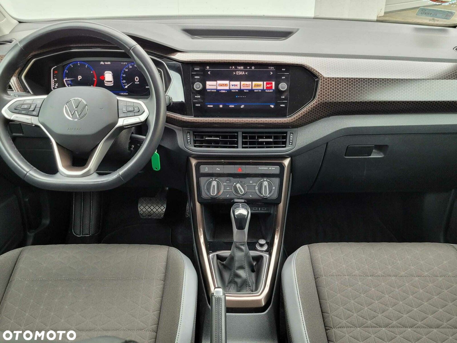 Volkswagen T-Cross - 6