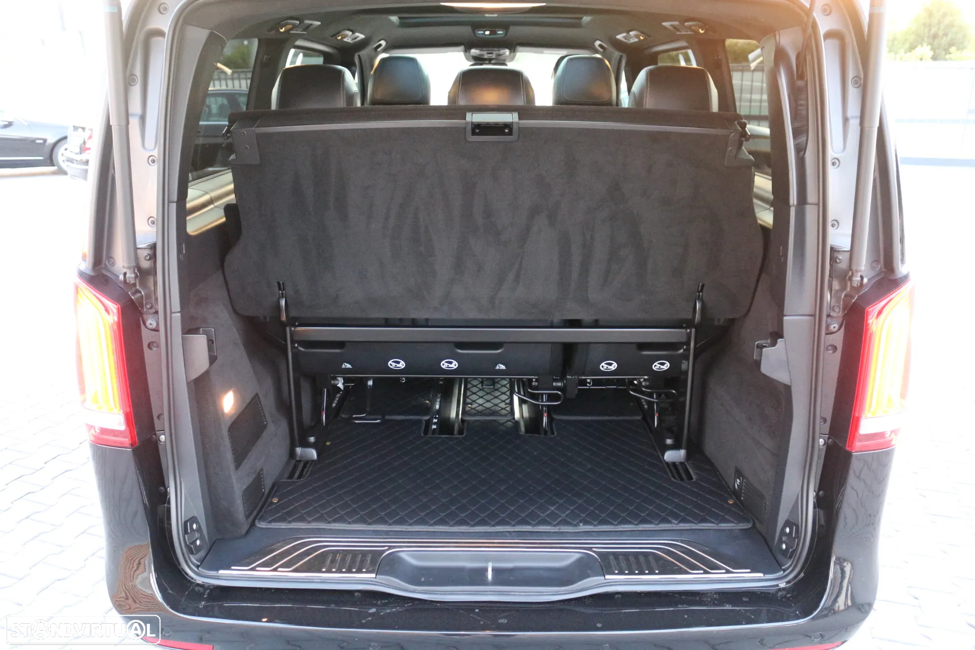 Mercedes-Benz V 250 d Exclusive - 50