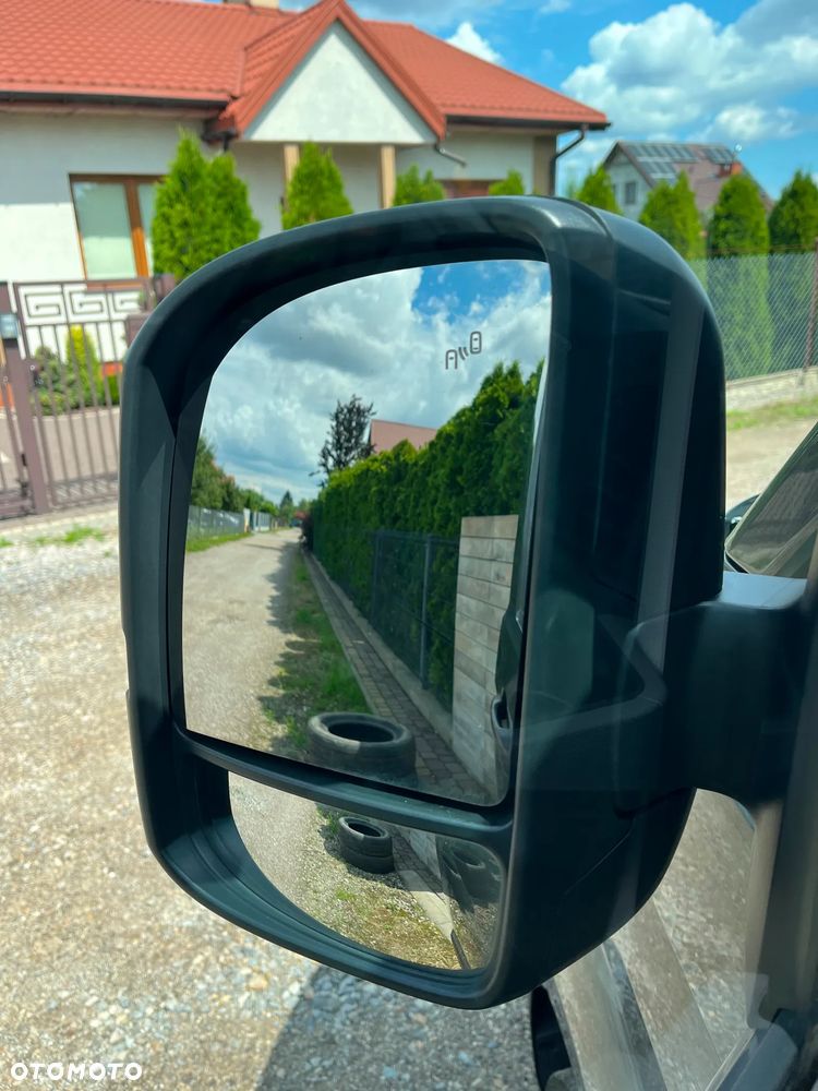 Volkswagen CRAFTER - 14