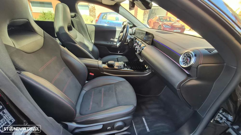 Mercedes-Benz CLA 250 e Shooting Brake AMG Line - 9