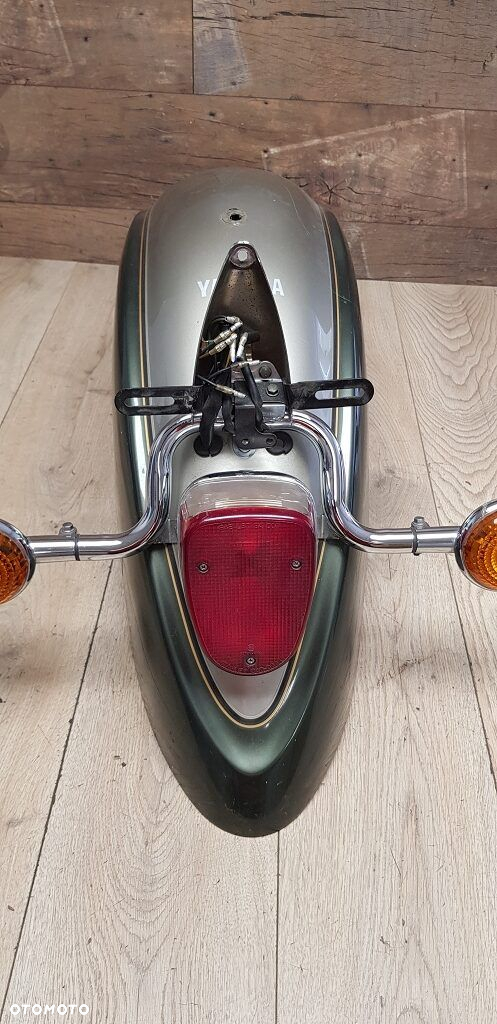 Błotnik lampa listwa kierunkowskazy XVS1100 Drag Star Classic - 6