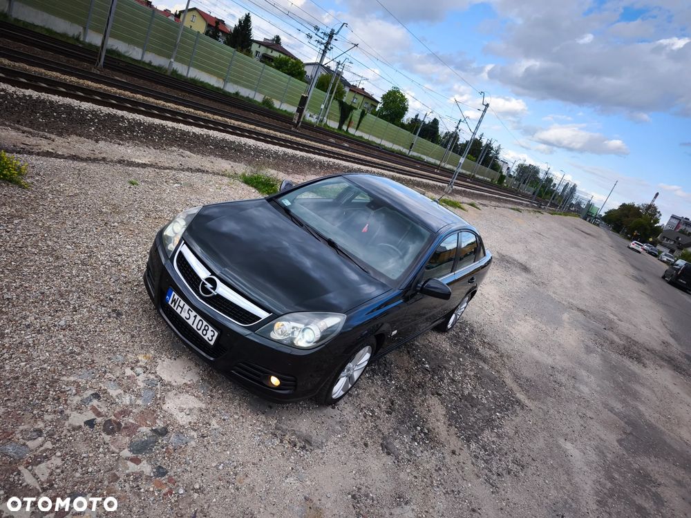 Opel Vectra 1.8 GTS - 1