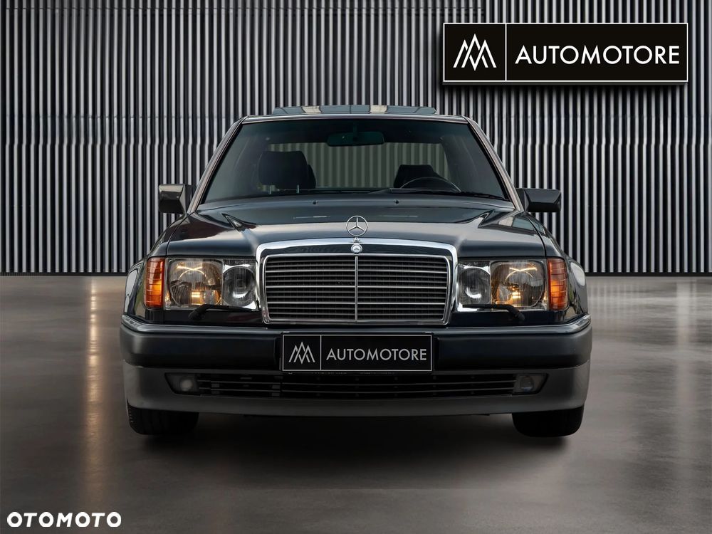 Mercedes-Benz W124 1991 photo 5