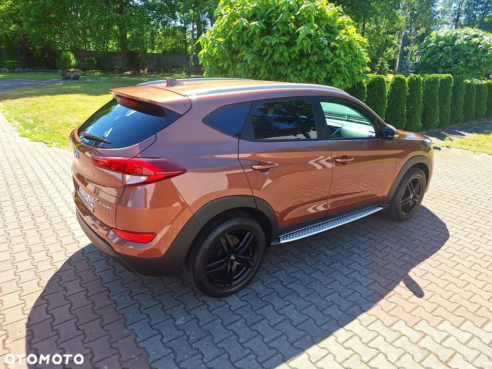 Hyundai Tucson blue 1.7 CRDi 2WD DCT Premium - 4
