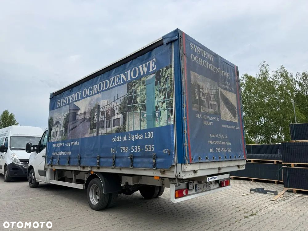 Renault Master bliźniaki 5,2m - 5