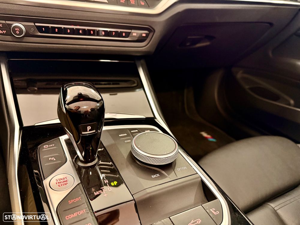 BMW 420 d Desportiva M Auto - 36