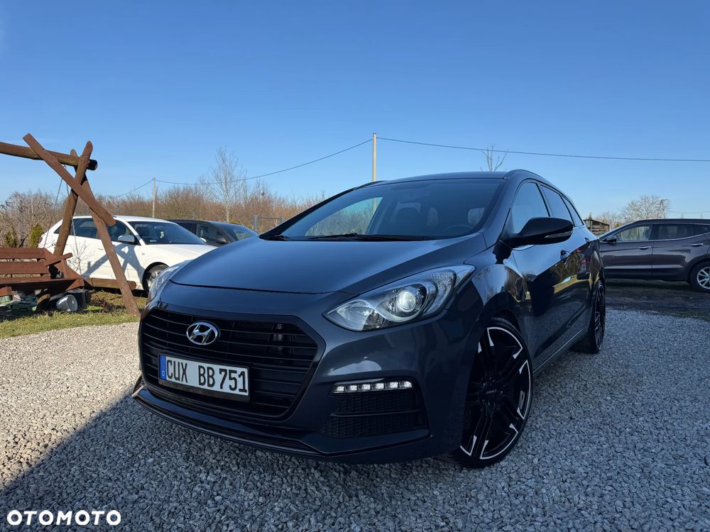 Hyundai i30 blue 1.6 CRDi Premium - 39