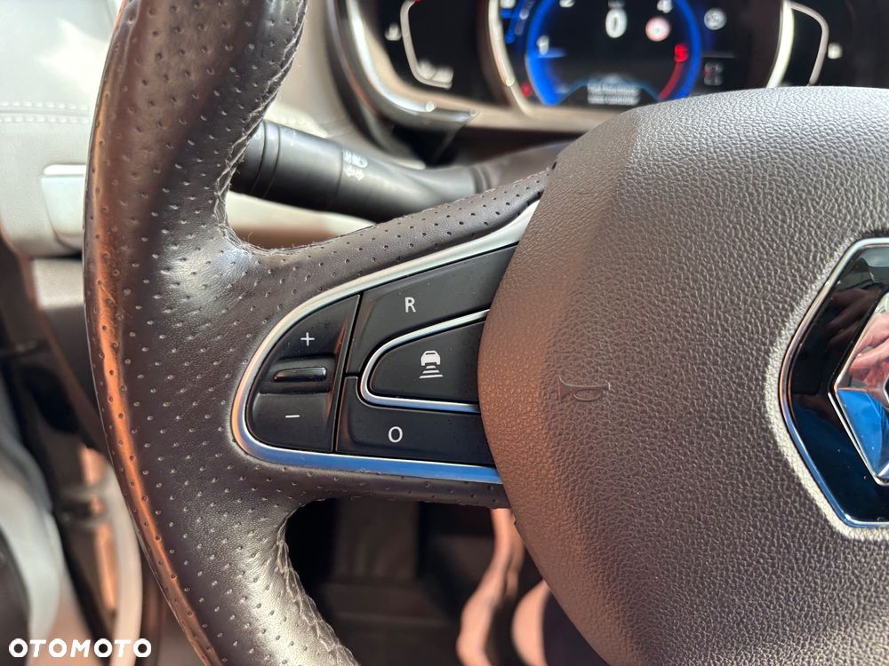 Renault Espace 1.6 dCi Energy Initiale Paris EDC - 26