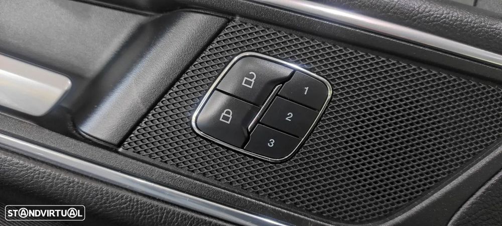 Ford S-Max 2.0 TDCi Titanium Powershift - 53