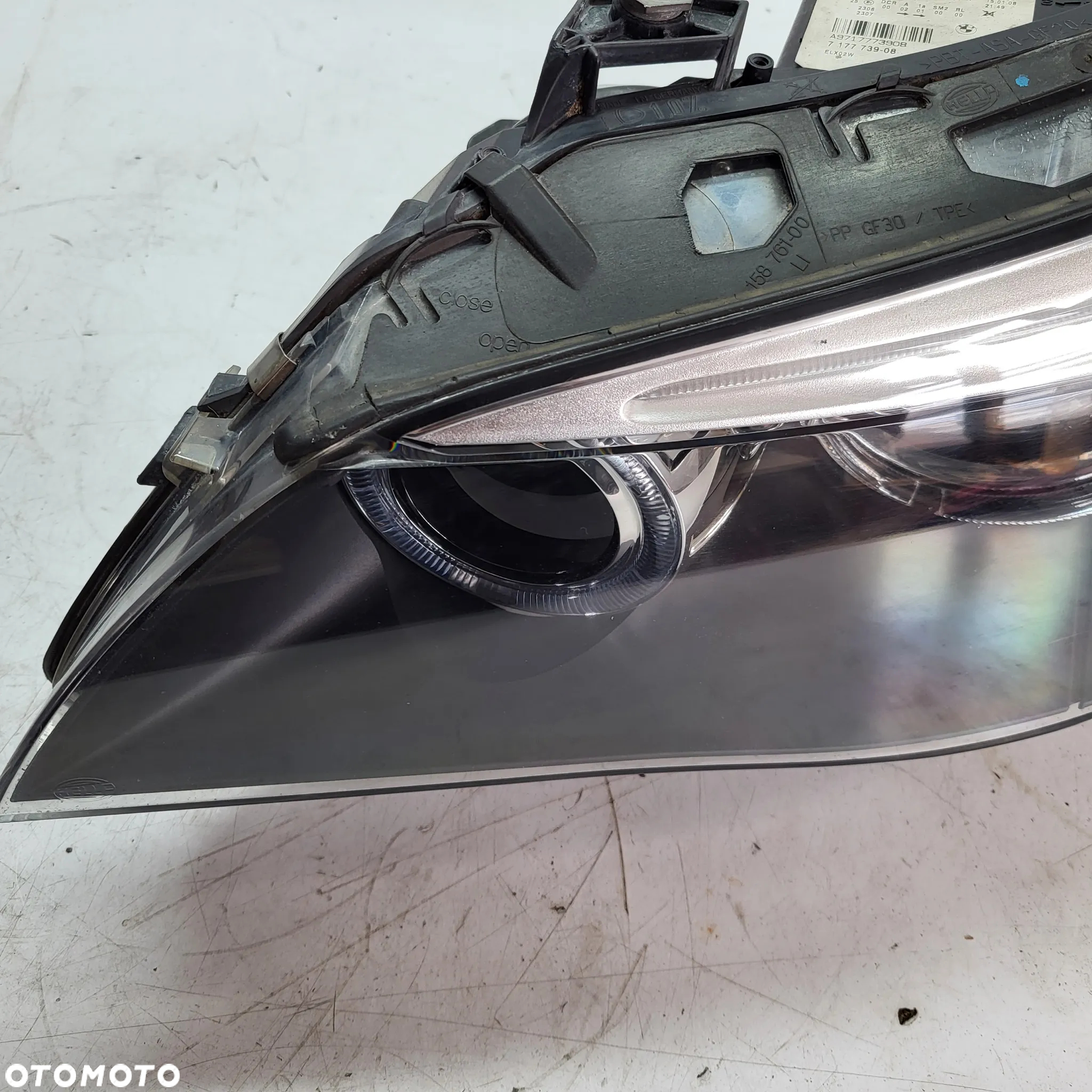 BMW 5 E60 E61 LAMPA LEWA PRZÓD XENON 7177739 - 12