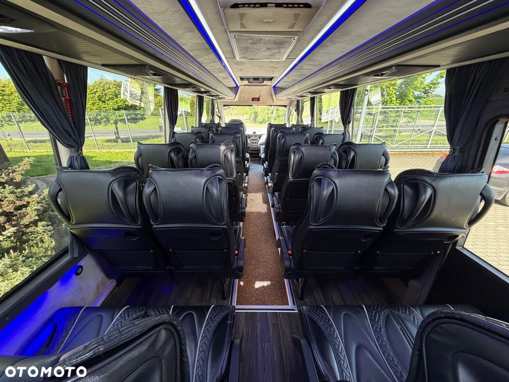 Iveco 70C - 18