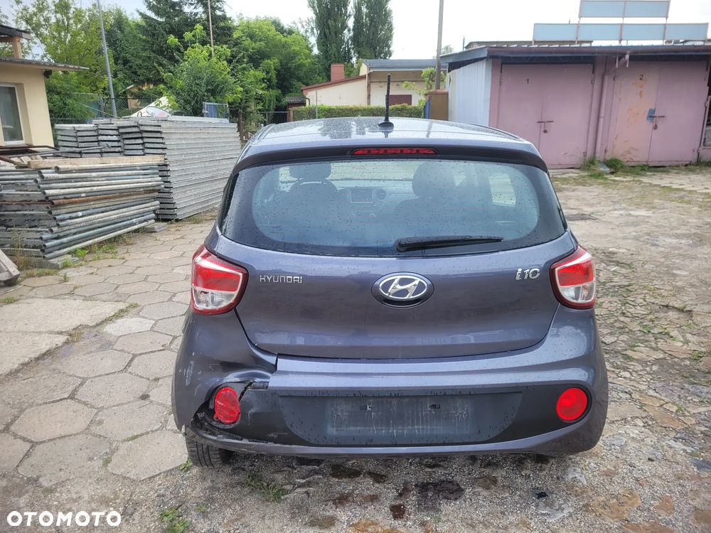 Hyundai i10 1.0 YES Gold - 12