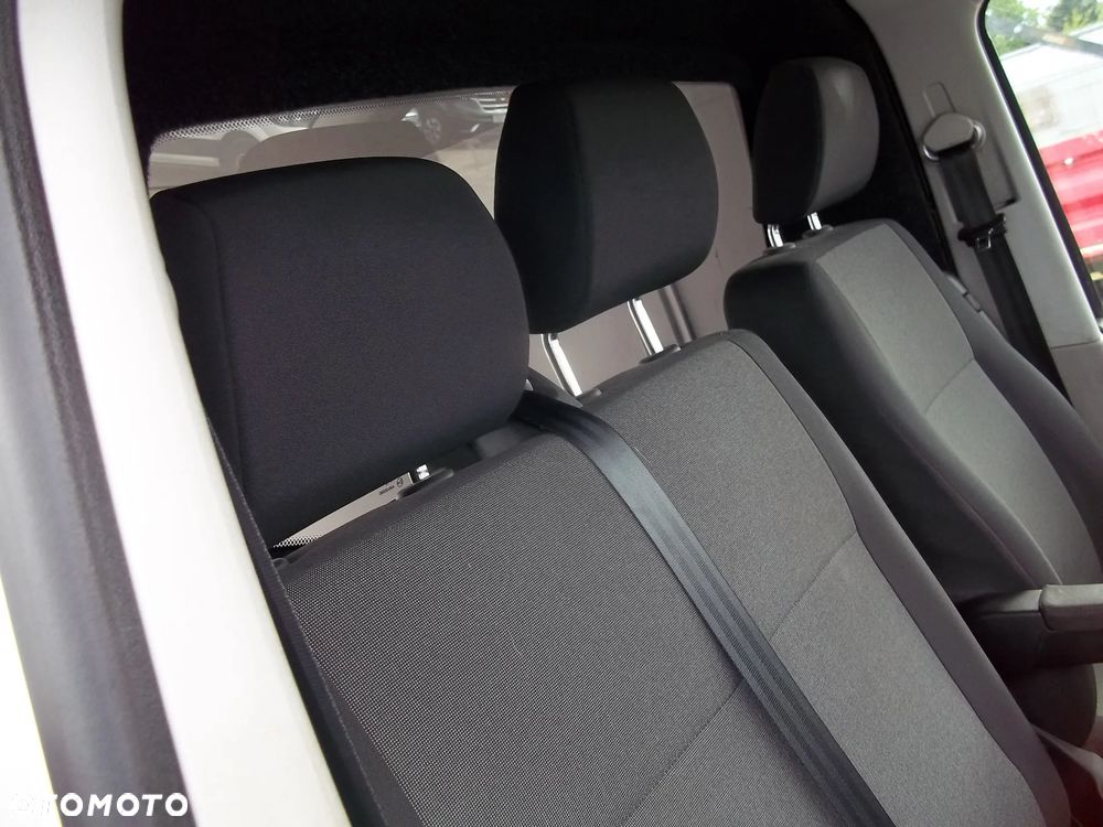 Volkswagen transporter T6 - 9