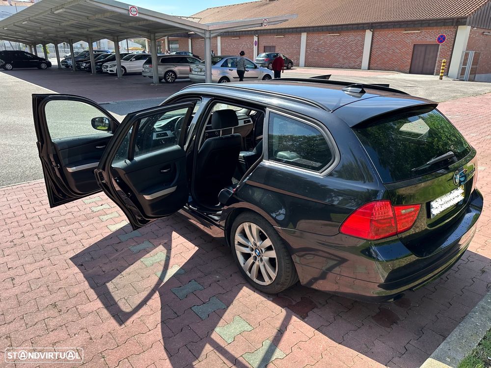 BMW 320 d Navigation - 10