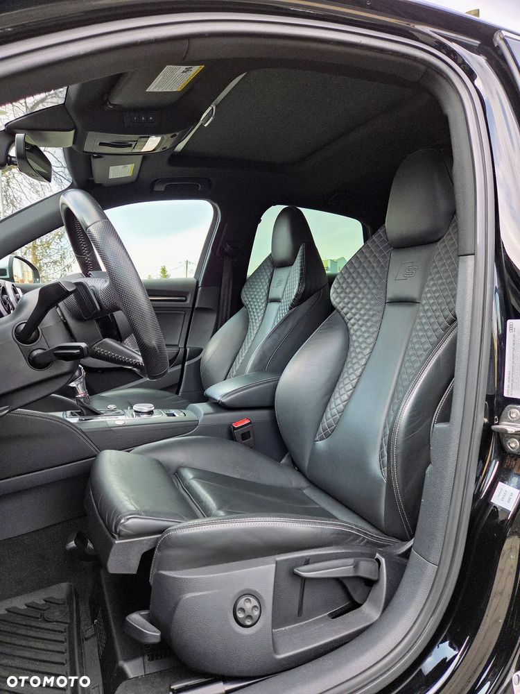 Audi S3 S tronic - 10