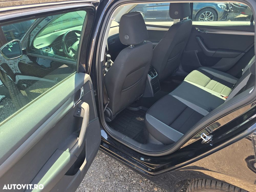 Skoda Octavia 1.6 TDI (Green tec) Style - 17