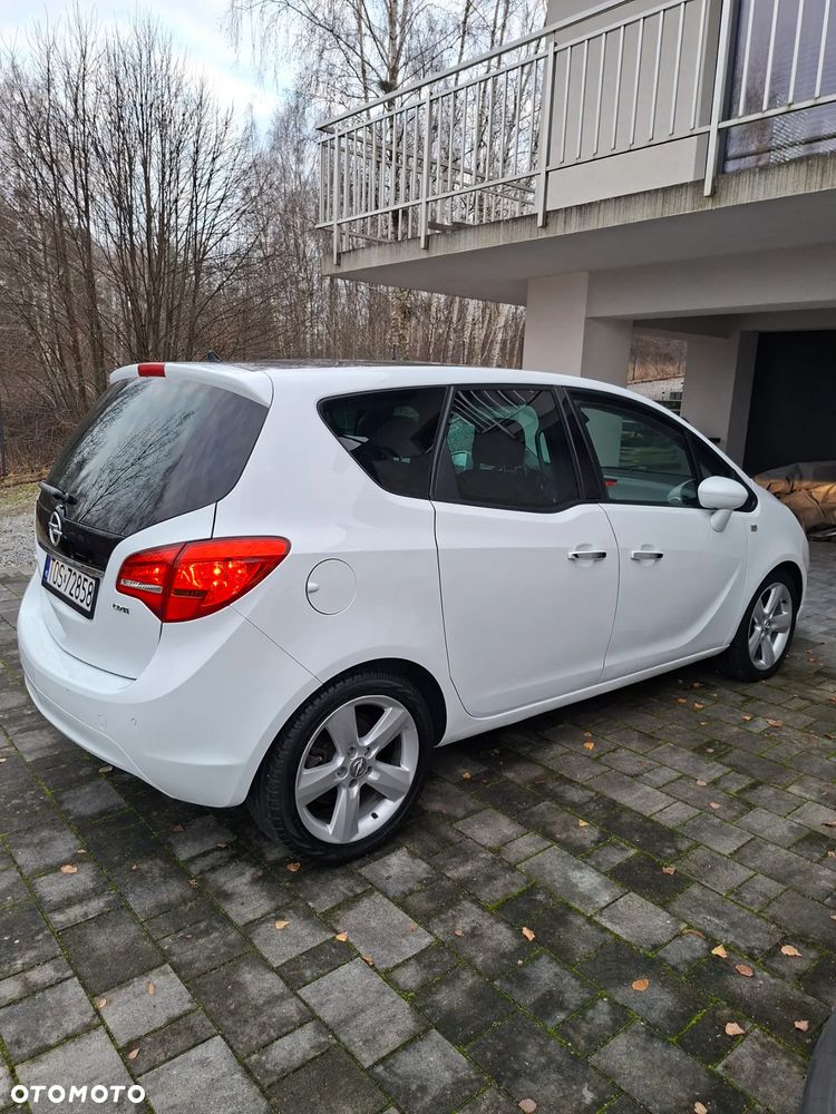 Opel Meriva - 12