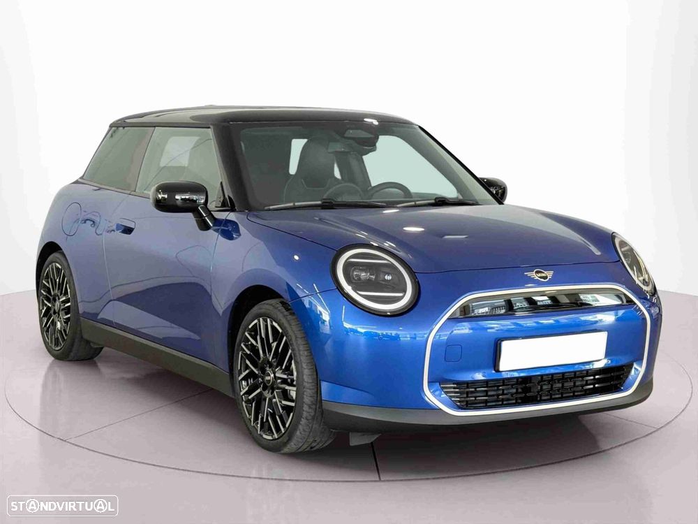 MINI 3 Portas Cooper E Classic L - 5