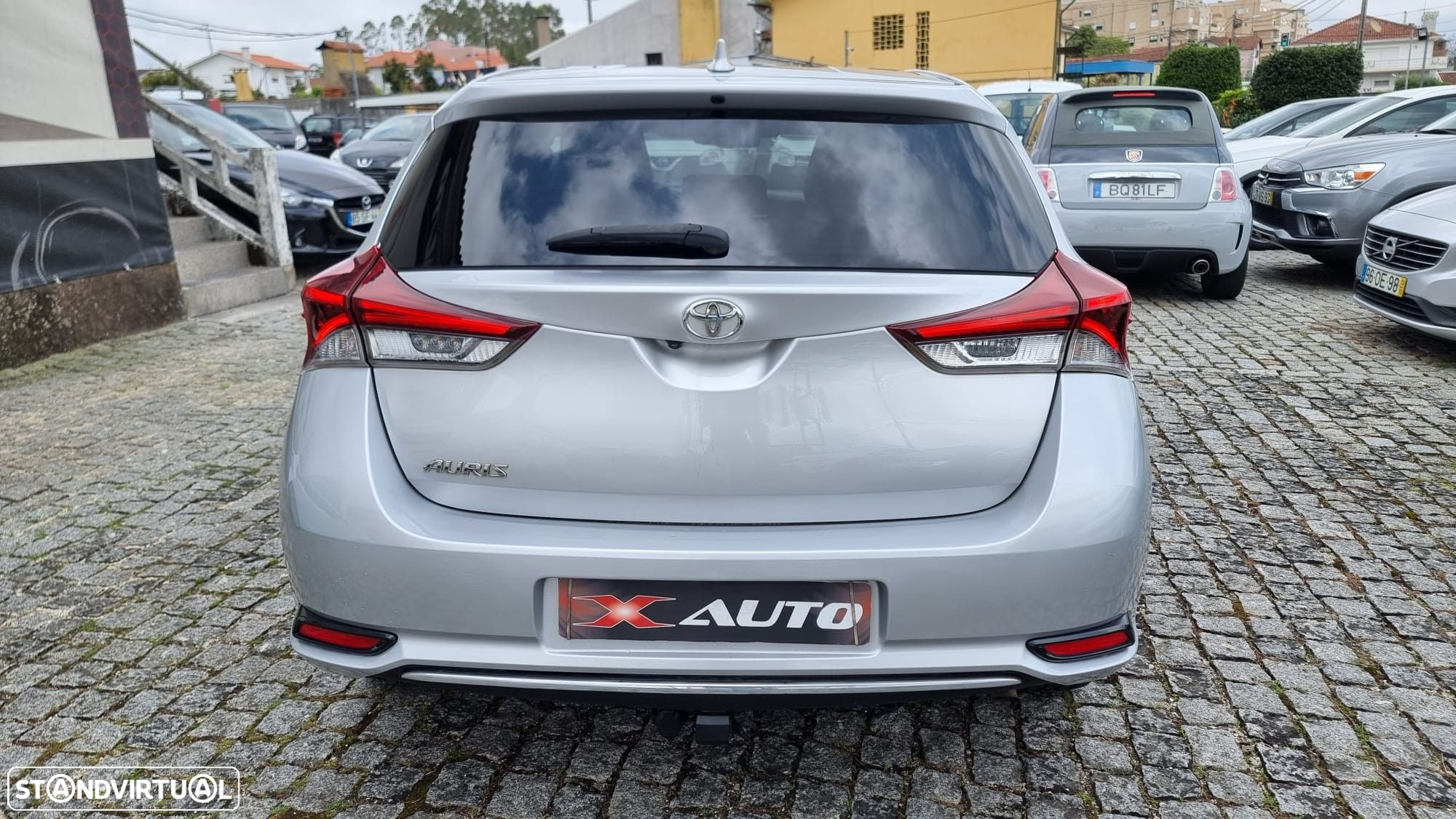 Toyota Auris 1.4 D-4D Comfort+Pack Techno - 6