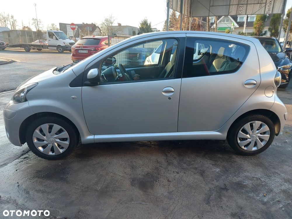 Toyota Aygo Cool&Go - 6