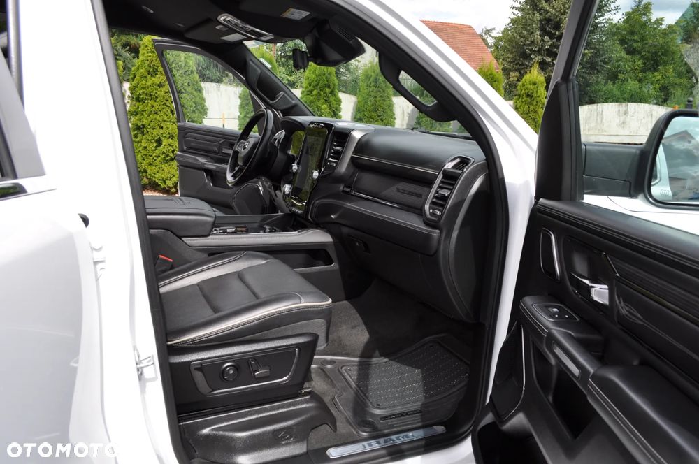 RAM 1500 Crew Cab Limited - 13