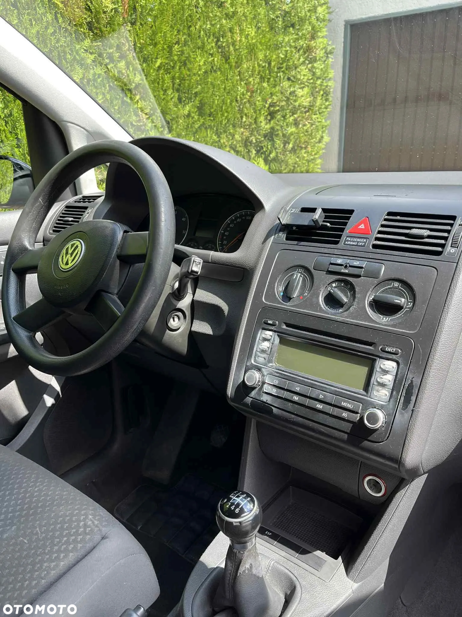 Volkswagen Touran - 13