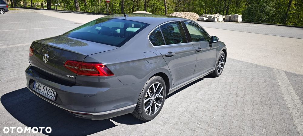 Volkswagen Passat 2.0 TDI SCR Highline - 6