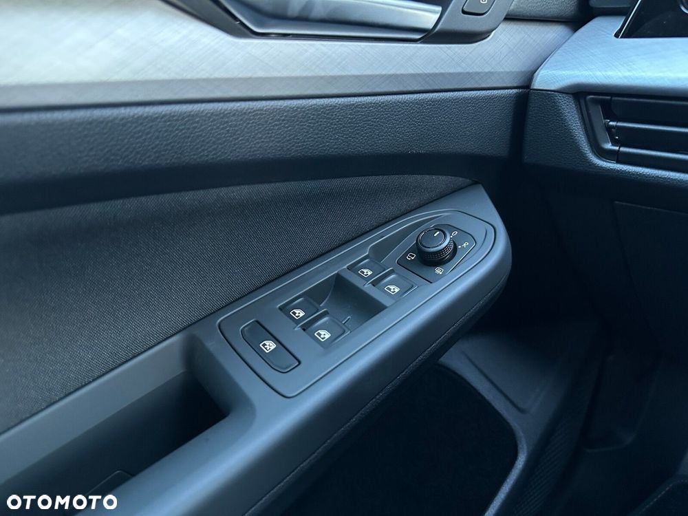 Volkswagen Golf Variant 2.0 TDI - 23