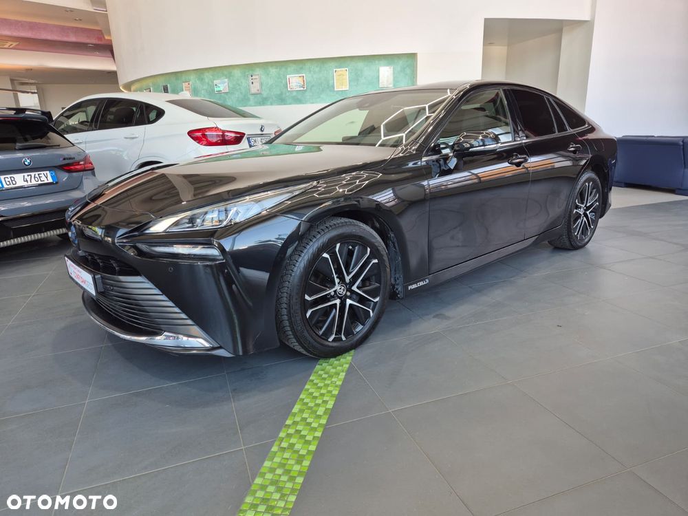 Toyota Mirai Executive - 12