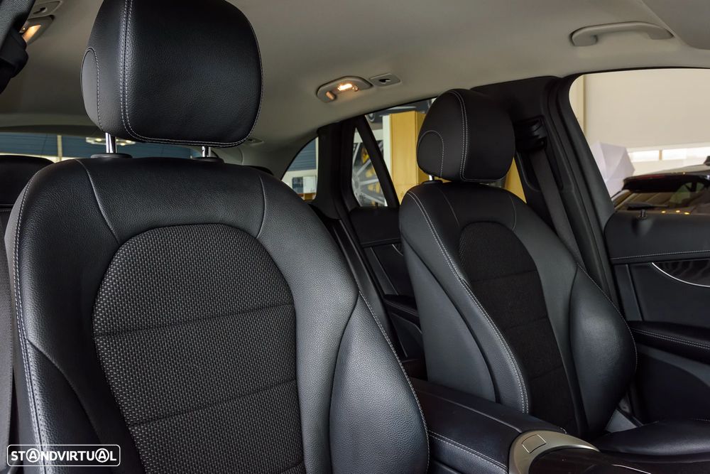 Mercedes-Benz GLC 300 de 4Matic 9G-TRONIC - 27