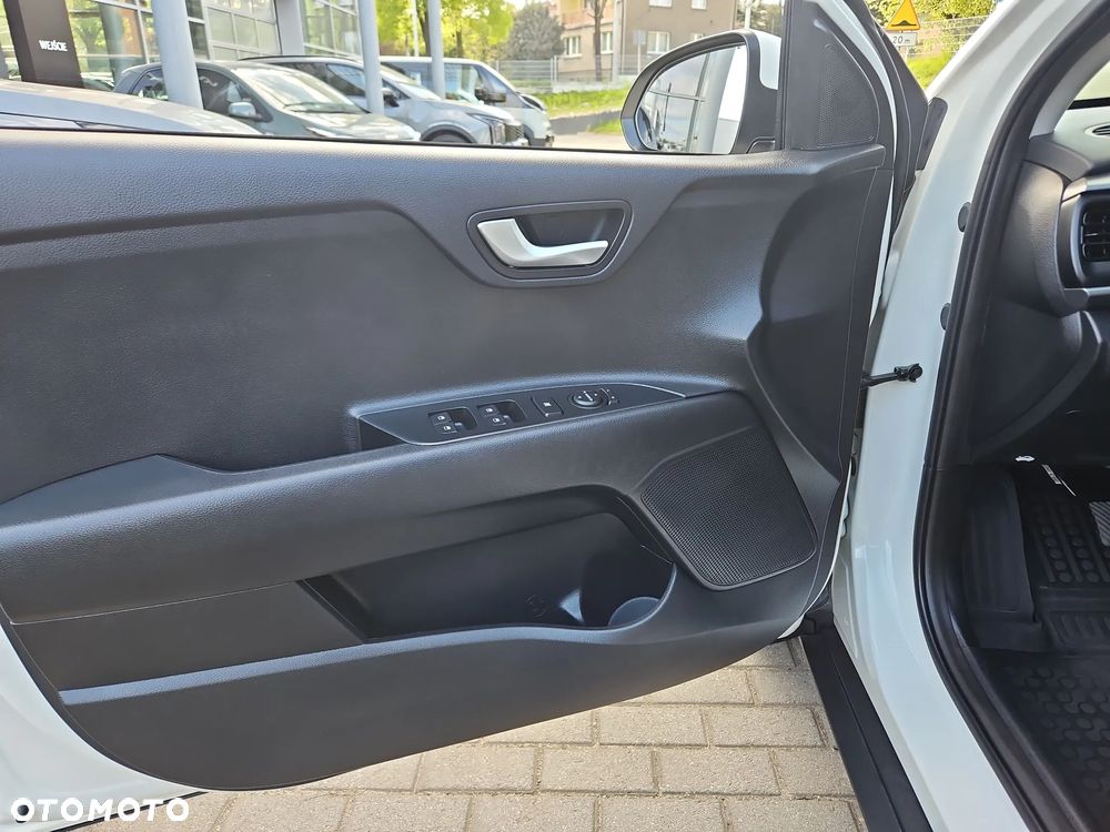 Kia Stonic 1.0 T-GDI M - 10