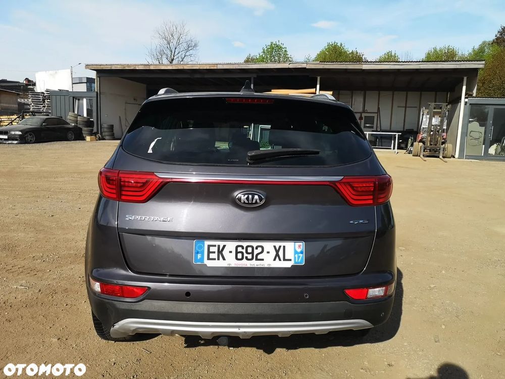 Kia Sportage 1.7 CRDI 2WD Vision - 11