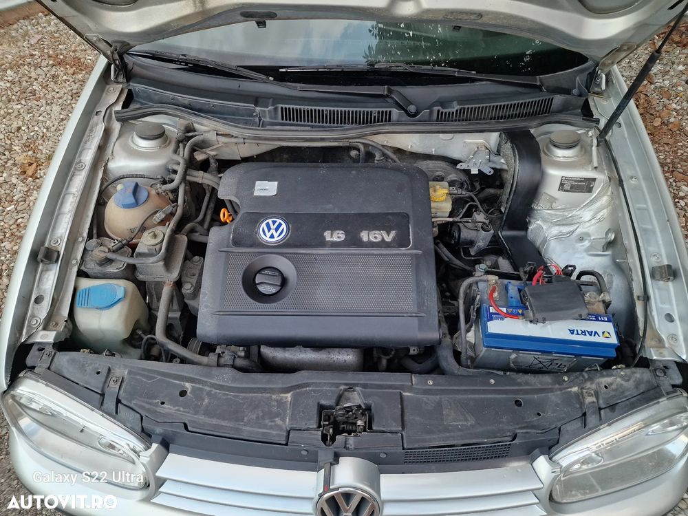 Volkswagen Golf - 17
