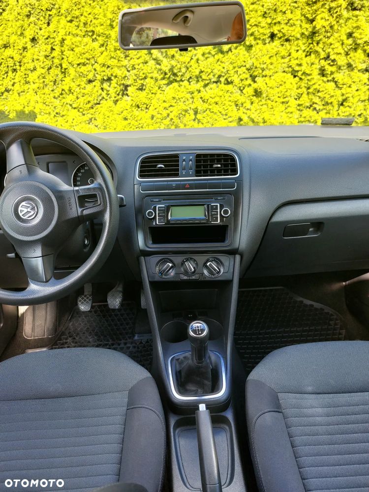 Volkswagen Polo 1.4 16V Trendline - 9