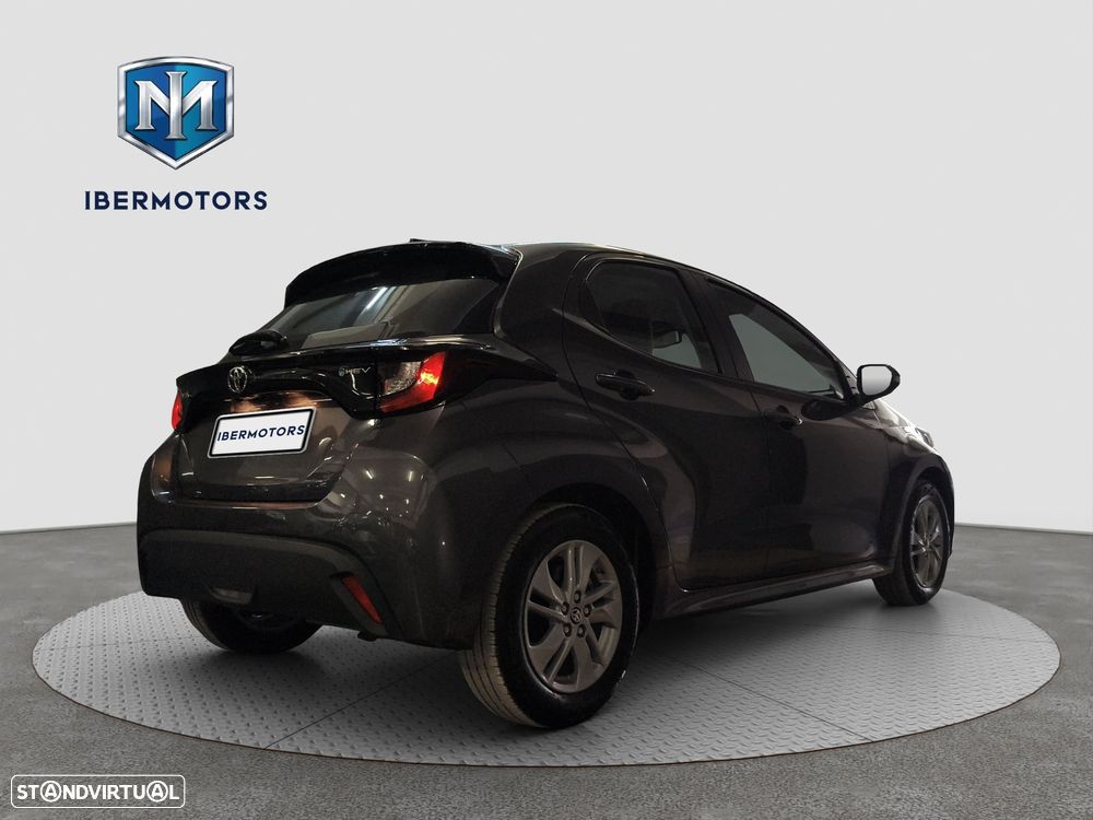 Toyota Yaris 1.5 HDF Comfort Plus - 8